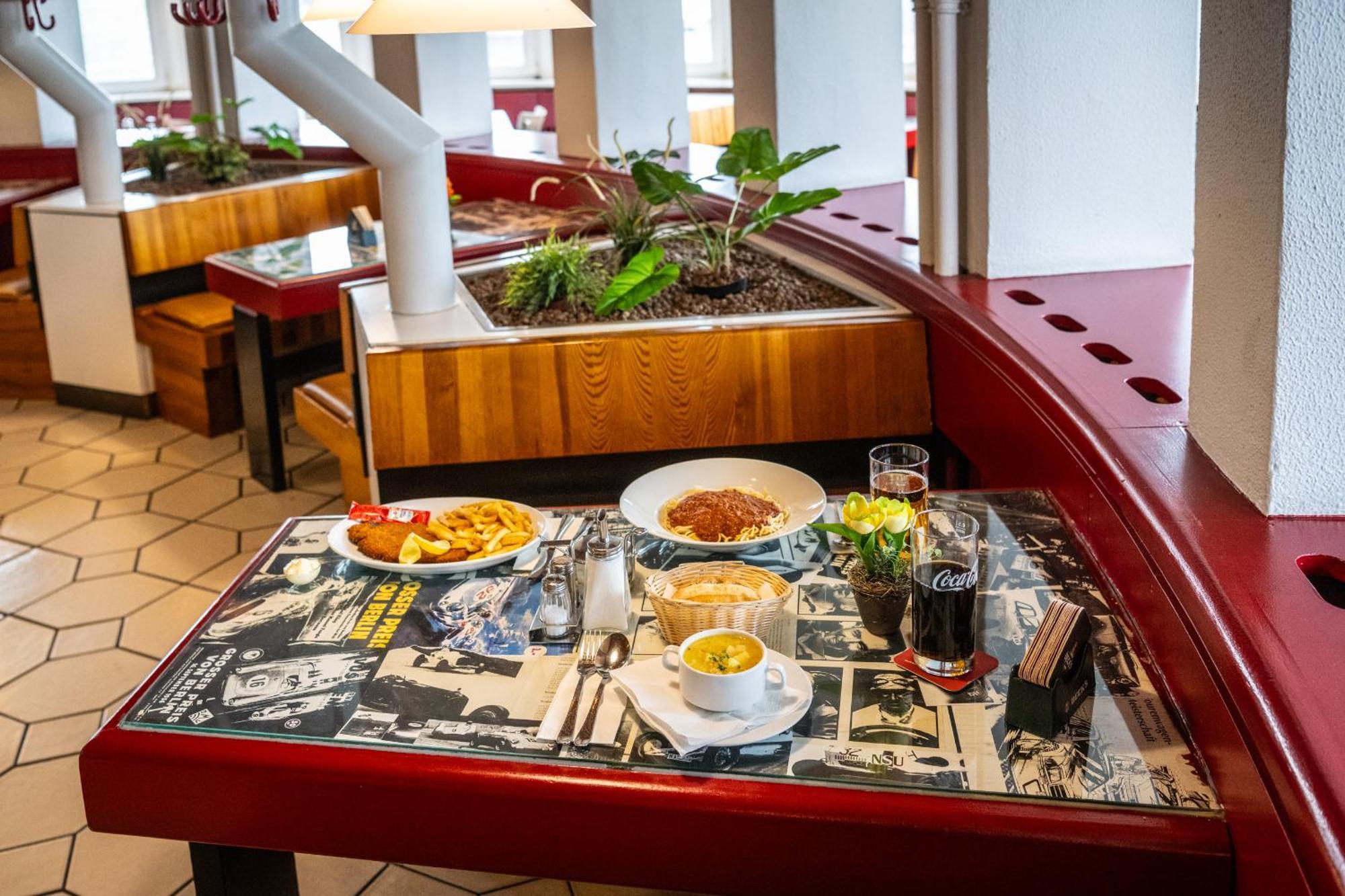 Motel Und Rasthof Avus 2*